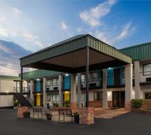 Days Inn by Wyndham Natchitoches Exterior