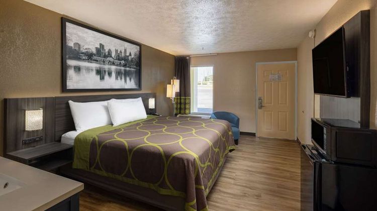 Super 8 by Wyndham McDonough GA Room