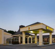 Super 8 by Wyndham McDonough GA Exterior