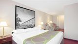 <b>Super 8 Lethbridge Room</b>. Images powered by <a href="https://iceportal.shijigroup.com/" title="IcePortal" target="_blank">IcePortal</a>.