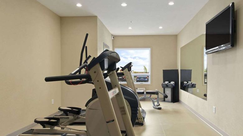 <b>Days Inn Regina Airport West Health</b>. Images powered by <a href="https://iceportal.shijigroup.com/" title="IcePortal" target="_blank">IcePortal</a>.