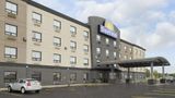 Days Inn Regina Airport West Exterior