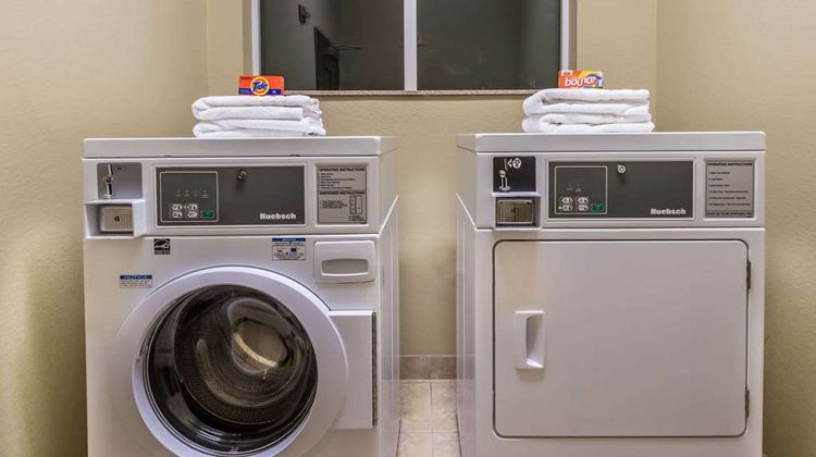 Days Inn & Suites Mineral Wells Other