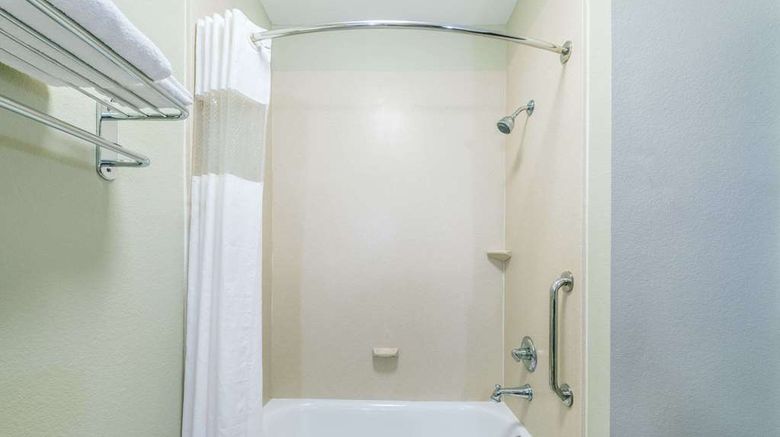 <b>Days Inn & Suites Mineral Wells Room</b>. Images powered by <a href="https://iceportal.shijigroup.com/" title="IcePortal" target="_blank">IcePortal</a>.