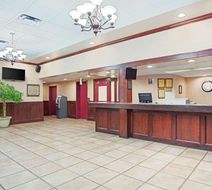 Ramada Red Deer Hotel and Suites Lobby