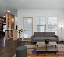 Developer Inn Maingate, a Baymont by Wyndham Lobby