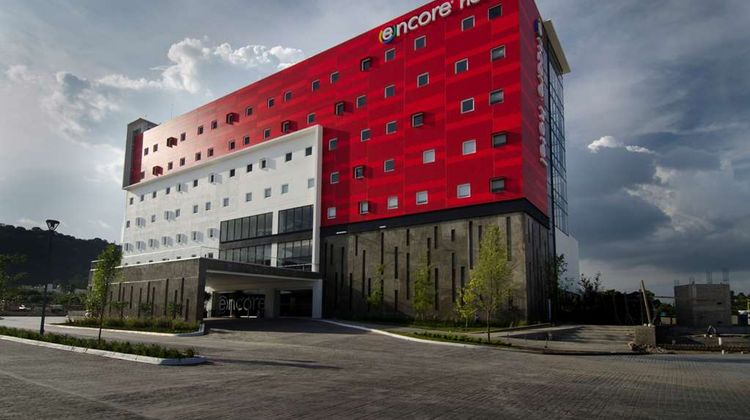 Ramada Encore by Wyndham Guadalajara Exterior