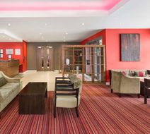 Ramada Encore Leicester City Centre Lobby