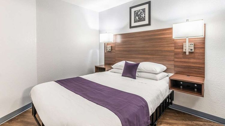 Americas Best Value Inn Searcy Suite