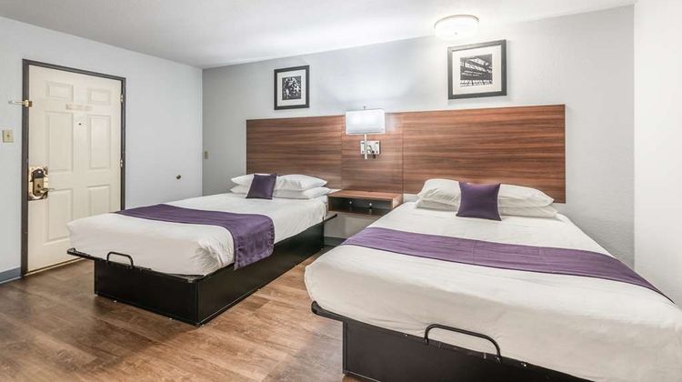 Americas Best Value Inn Searcy Room
