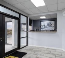 Super 8 Macon West Lobby