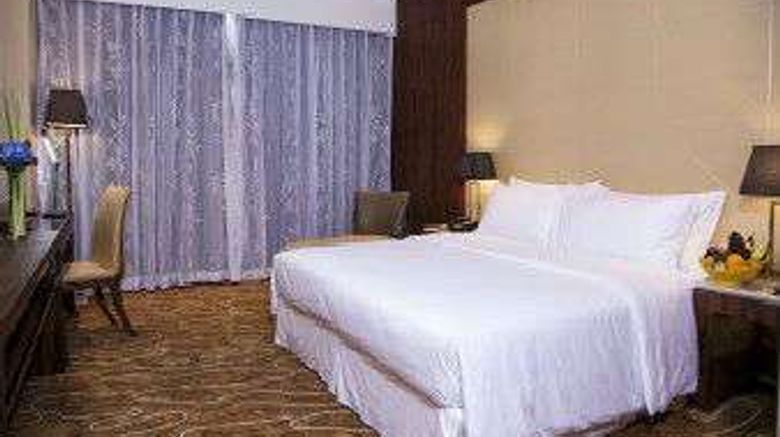 <b>Ramada Plaza Huizhou East Room</b>. Images powered by <a href="https://iceportal.shijigroup.com/" title="IcePortal" target="_blank">IcePortal</a>.