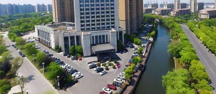 Ramada Plaza Qiandeng Kunshan Exterior