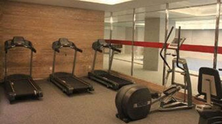 Ramada Plaza Qiandeng Kunshan Health