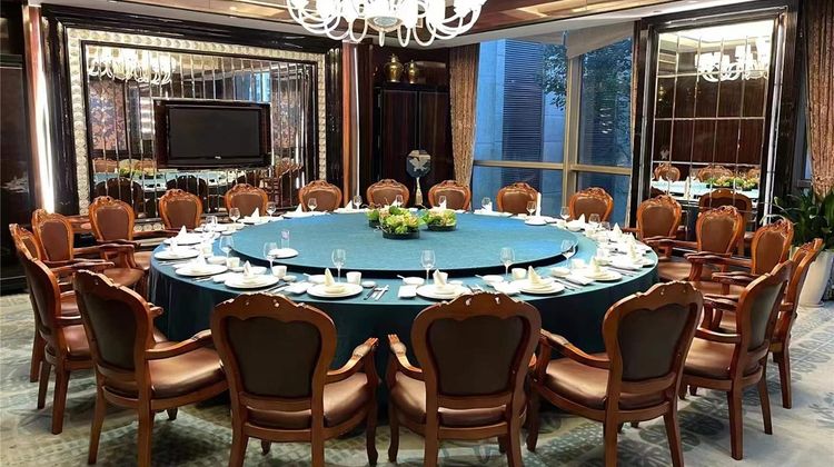 Ramada Plaza Qiandeng Kunshan Restaurant