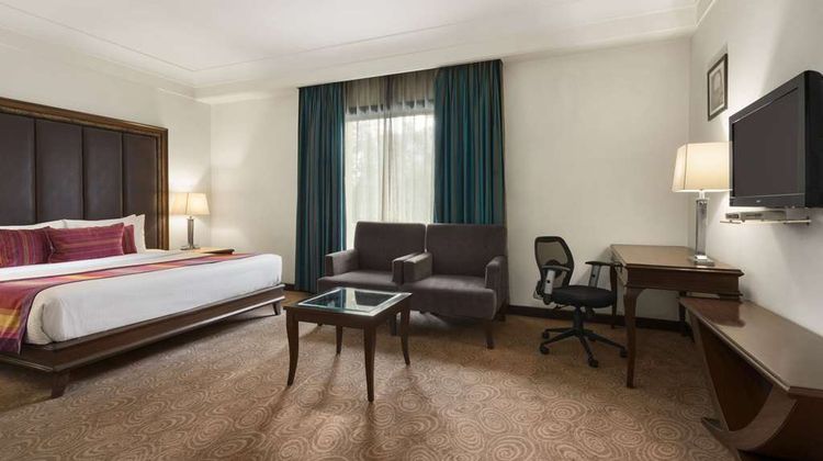 Ramada Hotel City Centre Jalandhar Suite