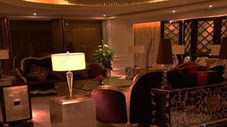 <b>Wyndham Grand Plaza Royale Kunming Suite</b>. Images powered by <a href="https://iceportal.shijigroup.com/" title="IcePortal" target="_blank">IcePortal</a>.