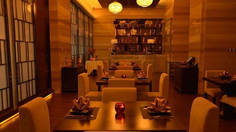 <b>Wyndham Grand Plaza Royale Kunming Restaurant</b>. Images powered by <a href="https://iceportal.shijigroup.com/" title="IcePortal" target="_blank">IcePortal</a>.