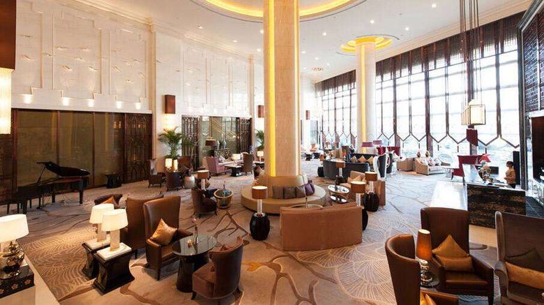 <b>Wyndham Grand Plaza Royale Kunming Restaurant</b>. Images powered by <a href="https://iceportal.shijigroup.com/" title="IcePortal" target="_blank">IcePortal</a>.