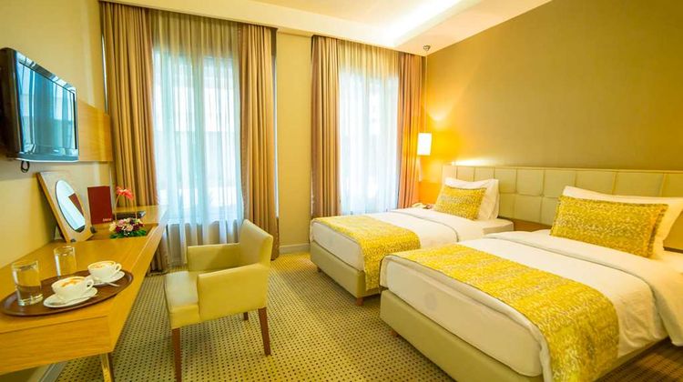 Ramada Podgorica Room