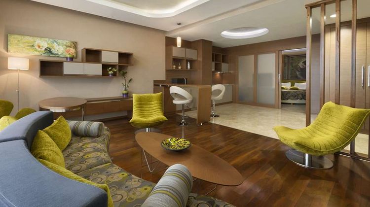 Ramada Podgorica Suite