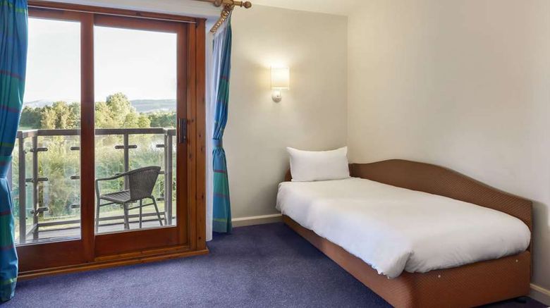 <b>Days Inn Lockerbie Annandale Water Room</b>. Images powered by <a href="https://iceportal.shijigroup.com/" title="IcePortal" target="_blank">IcePortal</a>.
