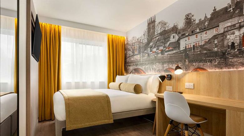 <b>Super 8 by Wyndham Chester East Room</b>. Images powered by <a href="https://iceportal.shijigroup.com/" title="IcePortal" target="_blank">IcePortal</a>.