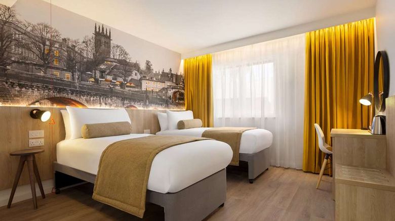 <b>Super 8 by Wyndham Chester East Room</b>. Images powered by <a href="https://iceportal.shijigroup.com/" title="IcePortal" target="_blank">IcePortal</a>.