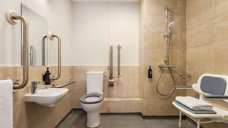 <b>Super 8 by Wyndham Chester East Room</b>. Images powered by <a href="https://iceportal.shijigroup.com/" title="IcePortal" target="_blank">IcePortal</a>.