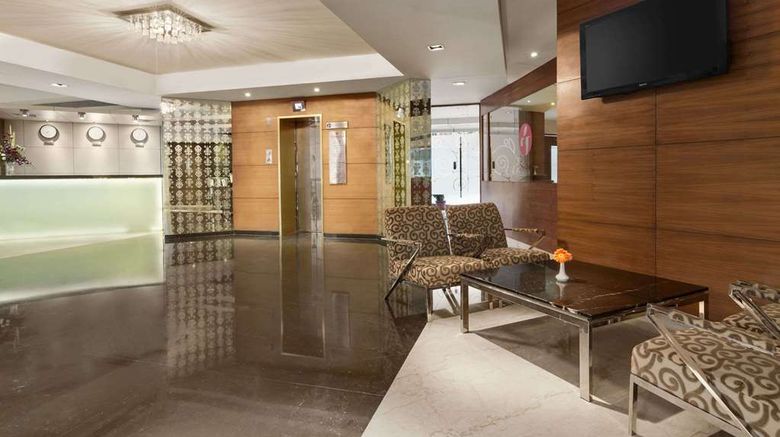 <b>Ramada Navi Mumbai Lobby</b>. Images powered by <a href="https://iceportal.shijigroup.com/" title="IcePortal" target="_blank">IcePortal</a>.