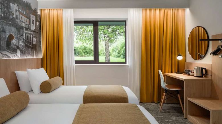 <b>Super 8 by Wyndham Durham Room</b>. Images powered by <a href="https://iceportal.shijigroup.com/" title="IcePortal" target="_blank">IcePortal</a>.