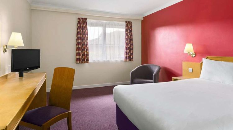 Days Inn Hamilton Room