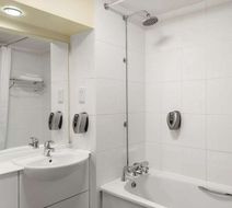 Days Inn Hamilton Room