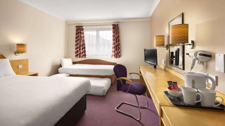Days Inn Hamilton Room
