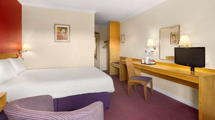 Days Inn Hamilton Room