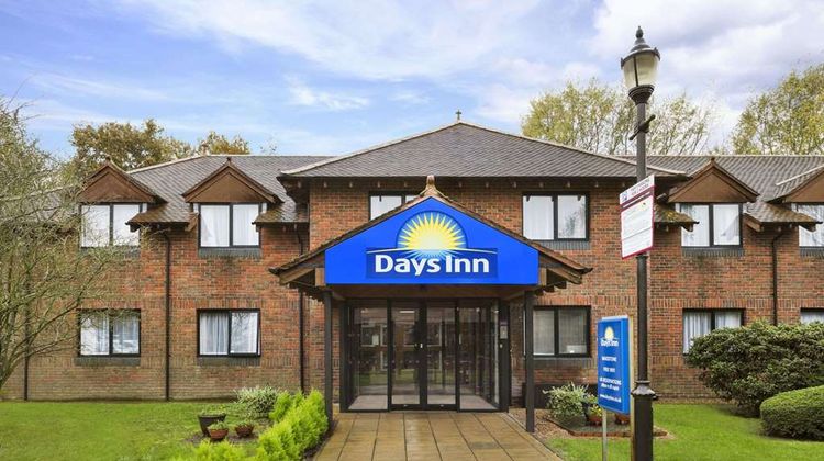 Days Inn Maidstone Exterior