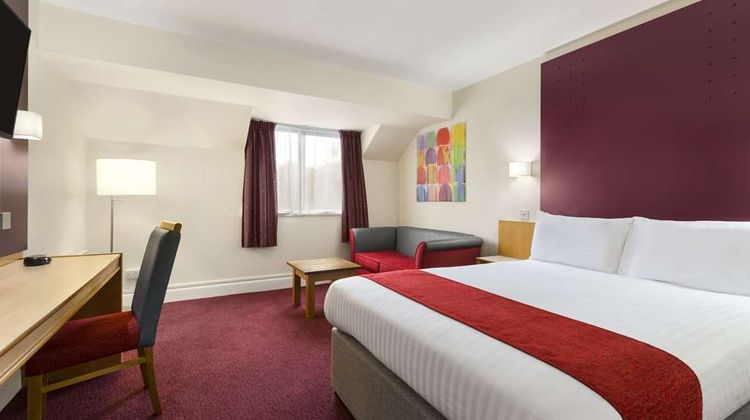 Days Inn Maidstone Room