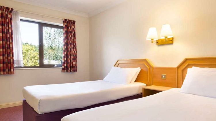 Days Inn Southampton Rownhams Room