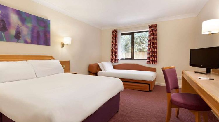 Days Inn Southampton Rownhams Room