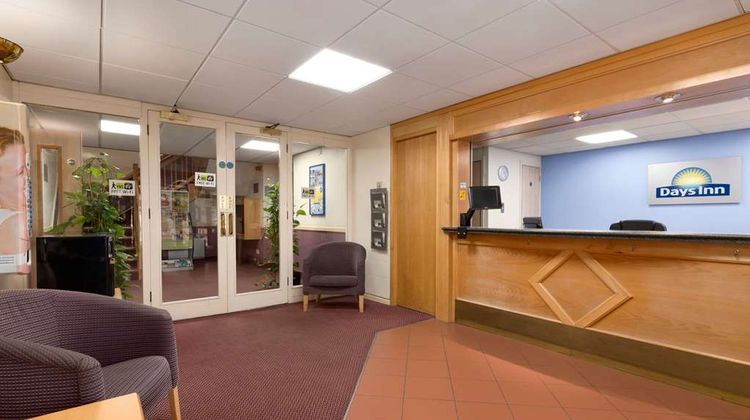 Days Inn Southampton Rownhams Lobby