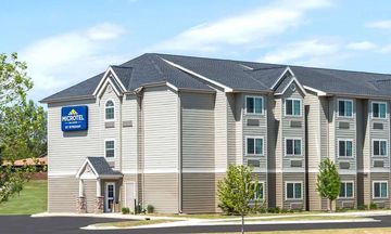 Microtel Inn & Suites Dickinson