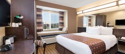 Microtel Inn & Suites Dickinson Room