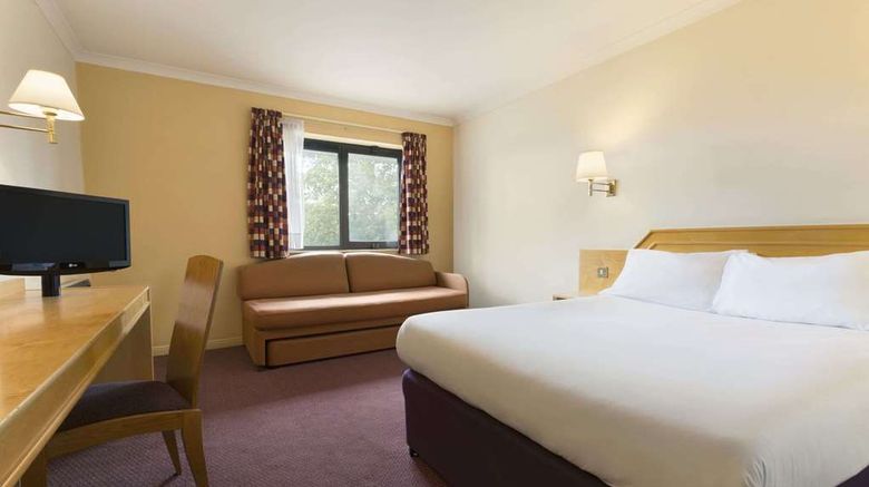 <b>Days Inn Taunton Room</b>. Images powered by <a href="https://iceportal.shijigroup.com/" title="IcePortal" target="_blank">IcePortal</a>.