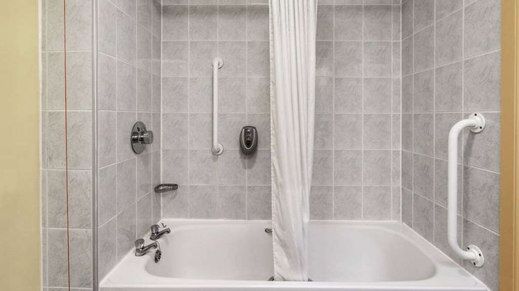 Days Inn Watford Gap Room