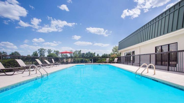 Days Inn Metter Pool