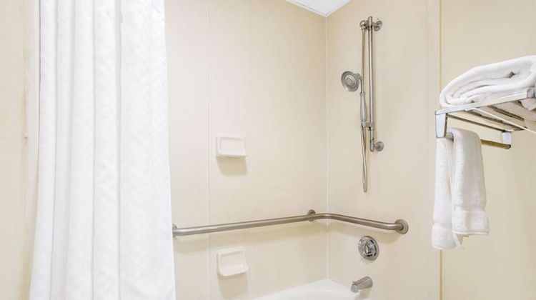 Days Inn Metter Room