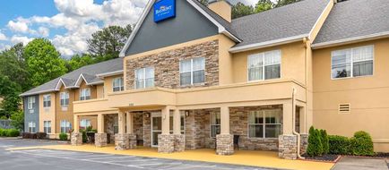 Baymont Inn & Suites Kennesaw Exterior