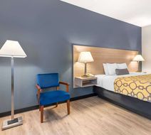 Baymont Inn & Suites Kennesaw Room