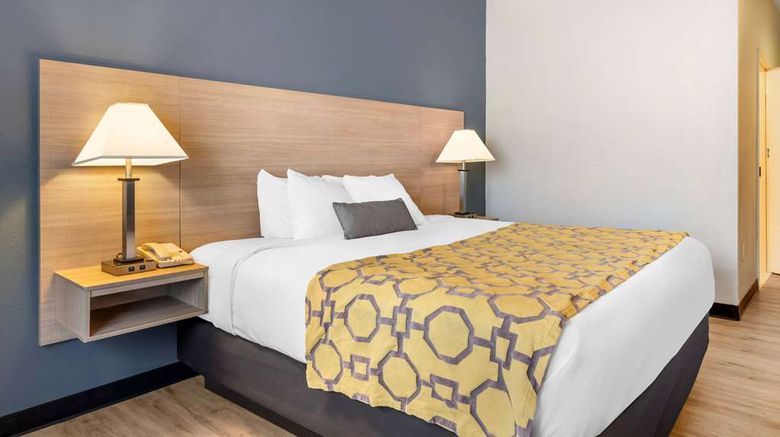<b>Baymont Inn & Suites Kennesaw Room</b>. Images powered by <a href="https://iceportal.shijigroup.com/" title="IcePortal" target="_blank">IcePortal</a>.