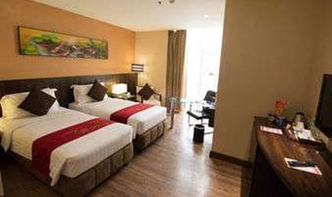 Ramada Manila Central Room